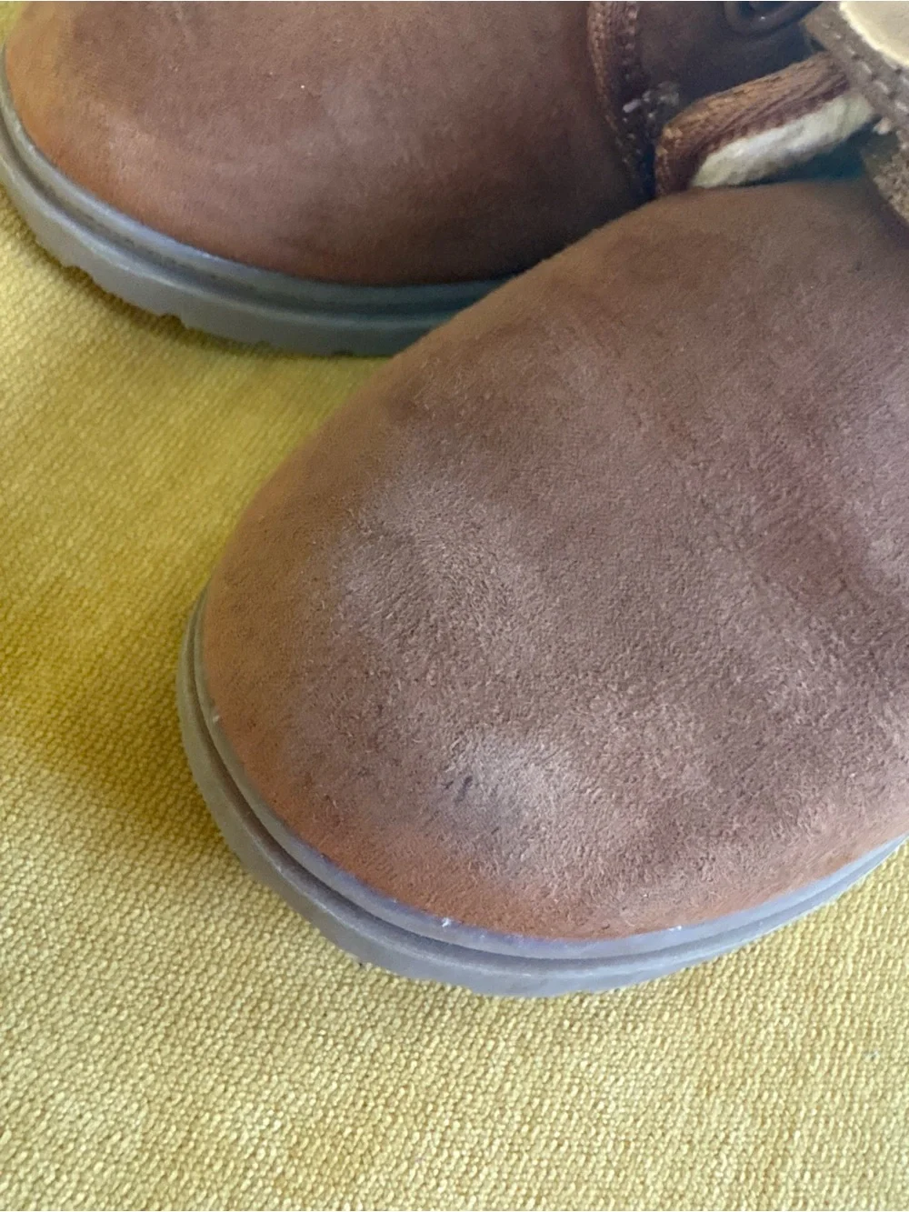 Kids Brown Suede Slip-On Boots with Shearling Lining Size 11